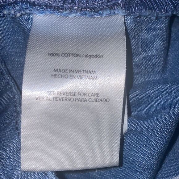 ✨ Isaac Mizrahi Ladies Trouser Short✨ - Picture 6 of 6